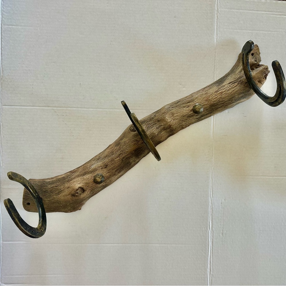 Rustic Bullock Yolk with Horseshoe Hooks (2 feet long)